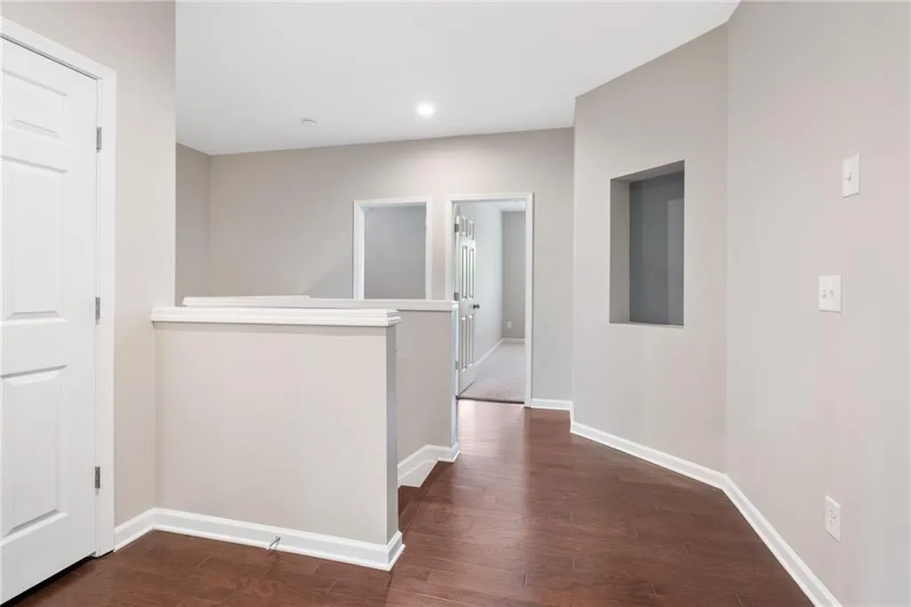 108 Bradford Drive, Atlanta, Georgia 30328, 3 Bedrooms Bedrooms, ,3 BathroomsBathrooms,Residential,Sold,108 Bradford Drive,7419107