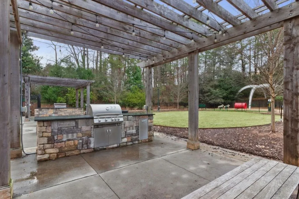 795 Hammond Drive Unit 1405, Atlanta, Georgia 30328, 1 Bedroom Bedrooms, ,1 BathroomBathrooms,Residential,For Sale,795 Hammond Drive Unit 1405,7536752