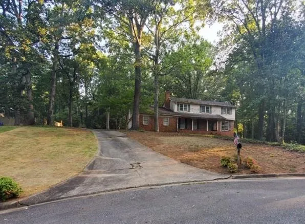 7181 Twin Branch Court, Sandy Springs, Georgia 30328, 5 Bedrooms Bedrooms, ,3 BathroomsBathrooms,Residential,Sold,7181 Twin Branch Court,7378499