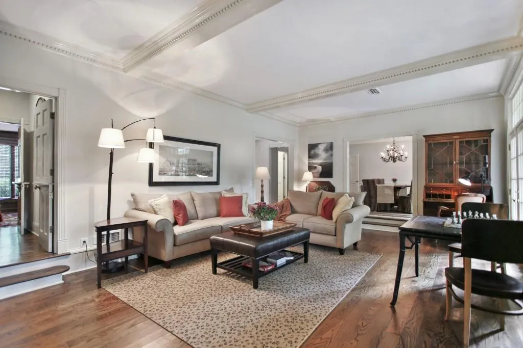 320 Ferry Landing, Sandy Springs, Georgia 30328, 4 Bedrooms Bedrooms, ,4 BathroomsBathrooms,Residential,Sold,320 Ferry Landing,5733860