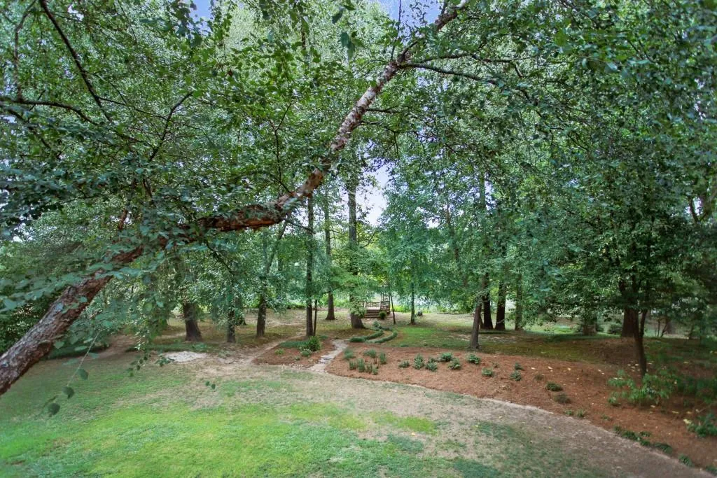 320 Ferry Landing, Sandy Springs, Georgia 30328, 4 Bedrooms Bedrooms, ,4 BathroomsBathrooms,Residential,Sold,320 Ferry Landing,5733860