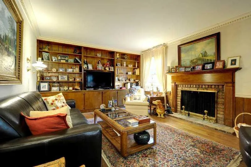 6405 Tanacrest Court Nw, Atlanta, Georgia 30328, 4 Bedrooms Bedrooms, ,2 BathroomsBathrooms,Residential,Sold,6405 Tanacrest Court Nw,4338547