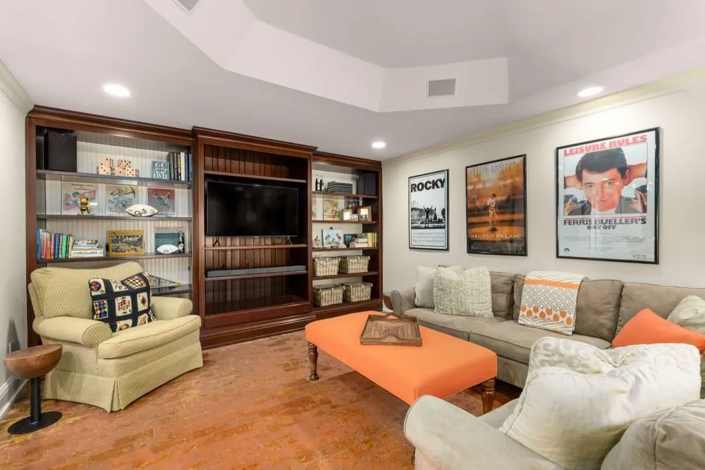 135 River Landing Ne, Sandy Springs, Georgia 30350, 5 Bedrooms Bedrooms, ,4 BathroomsBathrooms,Residential,Sold,135 River Landing Ne,7524412