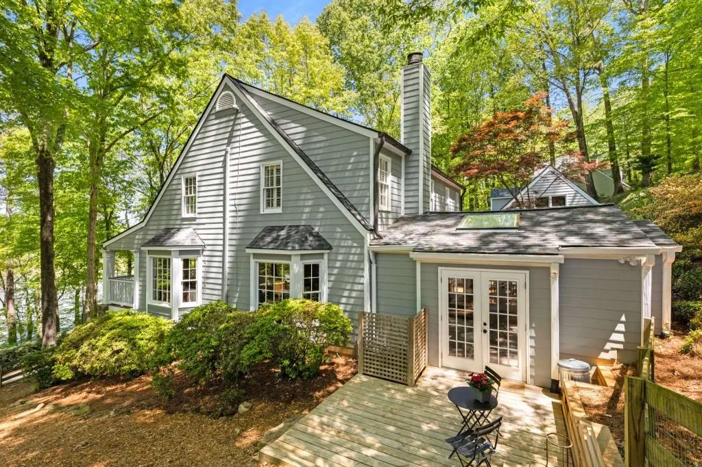 135 River Landing Ne, Sandy Springs, Georgia 30350, 5 Bedrooms Bedrooms, ,4 BathroomsBathrooms,Residential,Sold,135 River Landing Ne,7524412