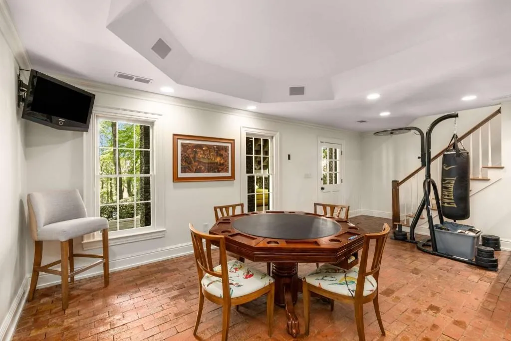 135 River Landing Ne, Sandy Springs, Georgia 30350, 5 Bedrooms Bedrooms, ,4 BathroomsBathrooms,Residential,Sold,135 River Landing Ne,7524412