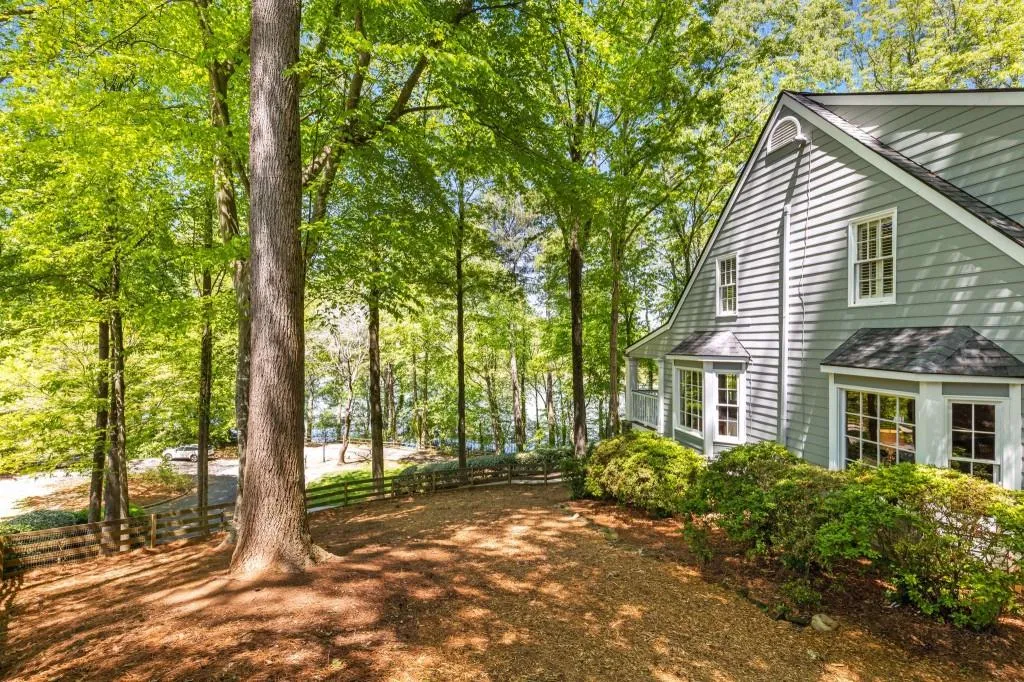 135 River Landing Ne, Sandy Springs, Georgia 30350, 5 Bedrooms Bedrooms, ,4 BathroomsBathrooms,Residential,Sold,135 River Landing Ne,7524412