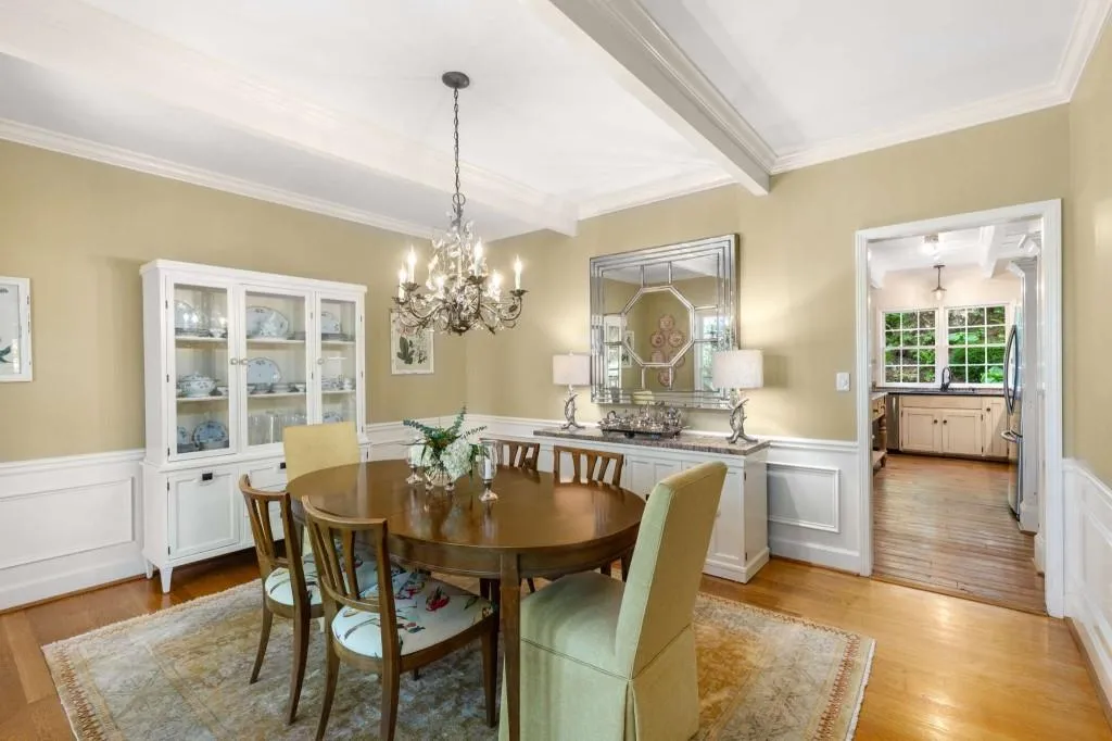 135 River Landing Ne, Sandy Springs, Georgia 30350, 5 Bedrooms Bedrooms, ,4 BathroomsBathrooms,Residential,Sold,135 River Landing Ne,7524412