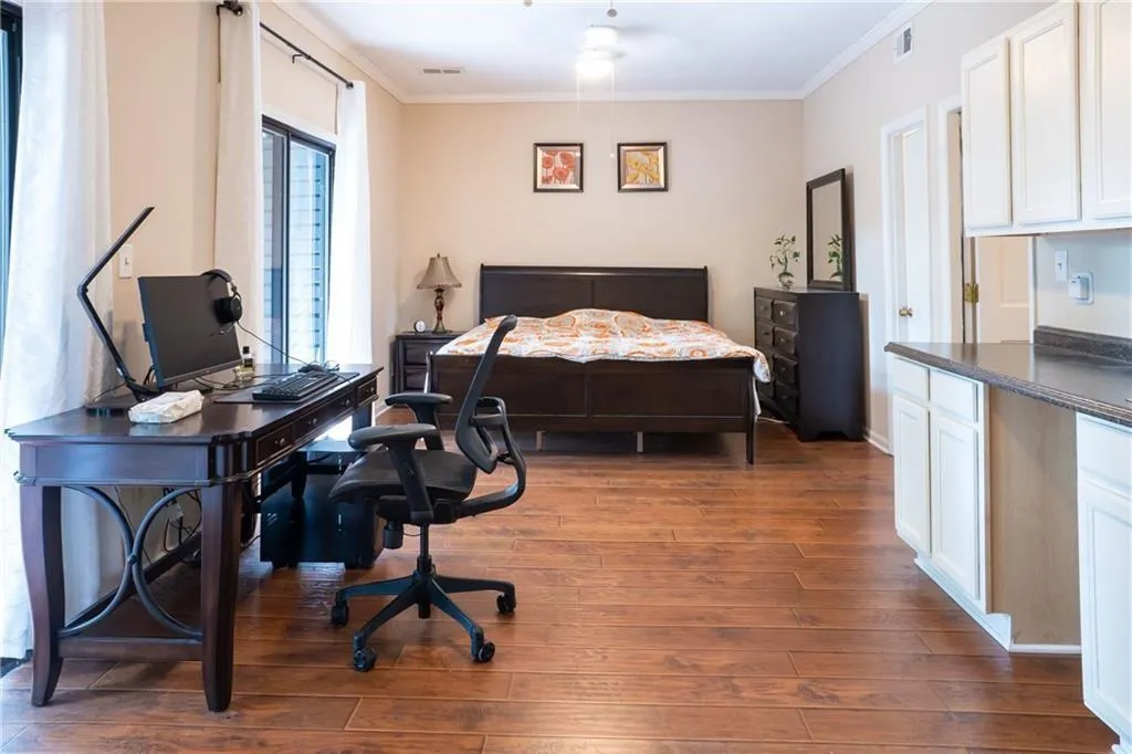 51 Forrest Place, Atlanta, Georgia 30328, 3 Bedrooms Bedrooms, ,3 BathroomsBathrooms,Residential,Sold,51 Forrest Place,6638964