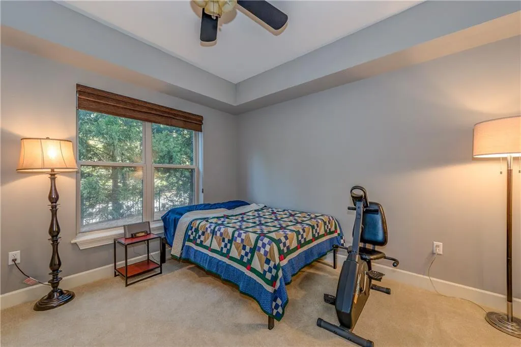 200 River Vista Drive Unit 202, Atlanta, Georgia 30339, 2 Bedrooms Bedrooms, ,2 BathroomsBathrooms,Residential,Sold,200 River Vista Drive Unit 202,5995133