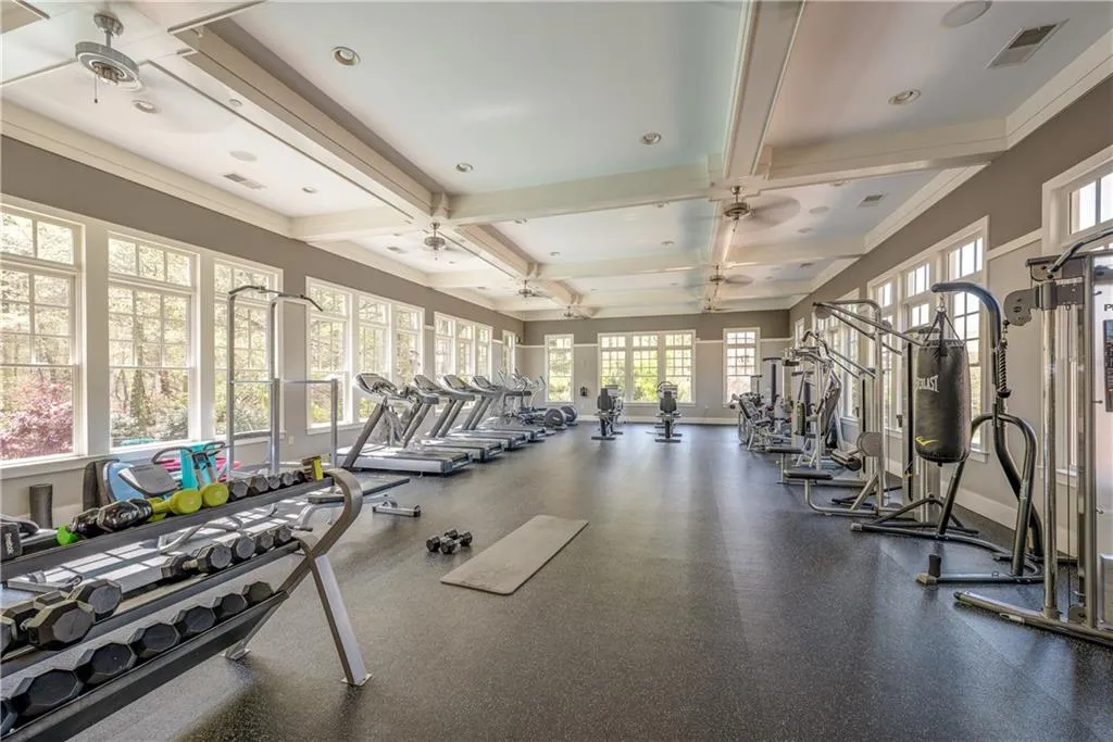 200 River Vista Drive Unit 202, Atlanta, Georgia 30339, 2 Bedrooms Bedrooms, ,2 BathroomsBathrooms,Residential,Sold,200 River Vista Drive Unit 202,5995133