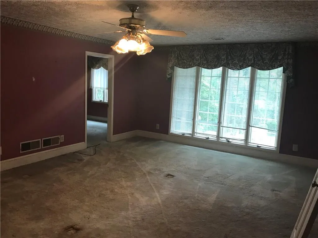 1510 Sunnybrook Farm Road, Atlanta, Georgia 30350, 4 Bedrooms Bedrooms, ,4 BathroomsBathrooms,Residential,Sold,1510 Sunnybrook Farm Road,6084207