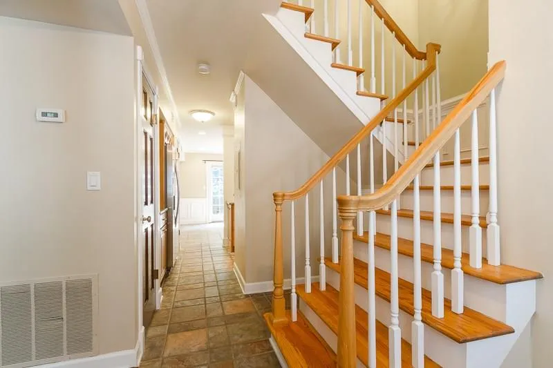 56 Old Ivy Square Road Ne Unit 56, Atlanta, Georgia 30342, 3 Bedrooms Bedrooms, ,2 BathroomsBathrooms,Residential,Sold,56 Old Ivy Square Road Ne Unit 56,5707684