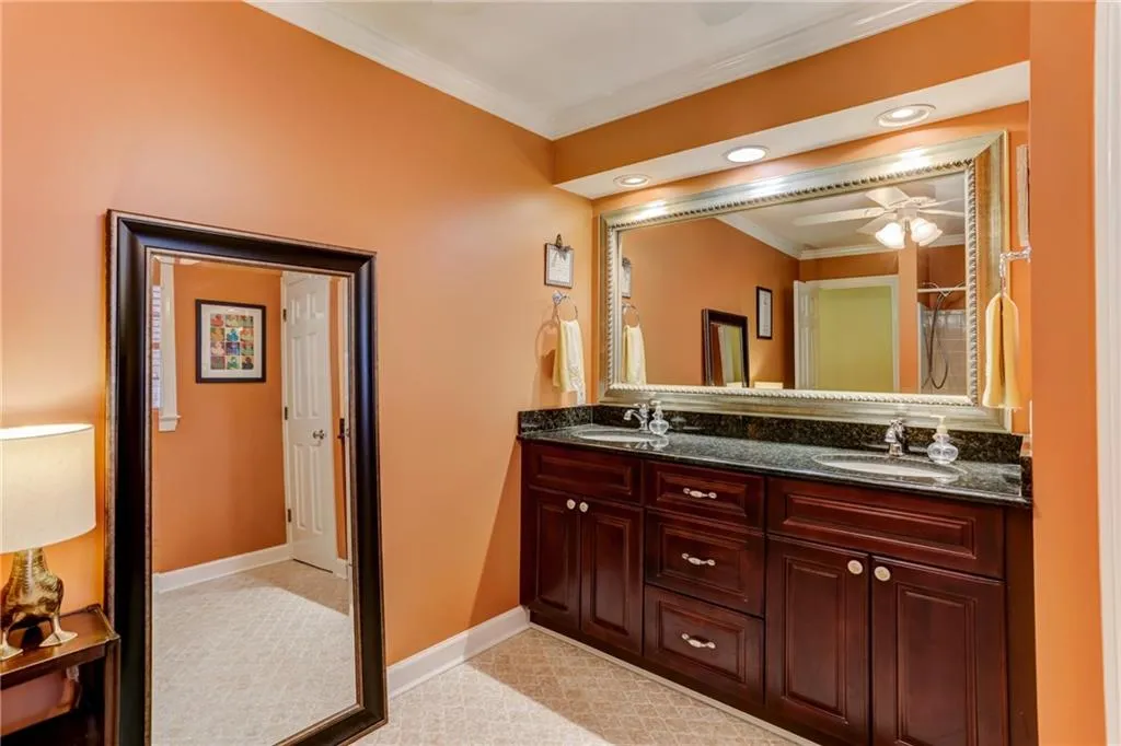 720 River Gate Drive, Sandy Springs, Georgia 30350, 4 Bedrooms Bedrooms, ,5 BathroomsBathrooms,Residential,Sold,720 River Gate Drive,6060468