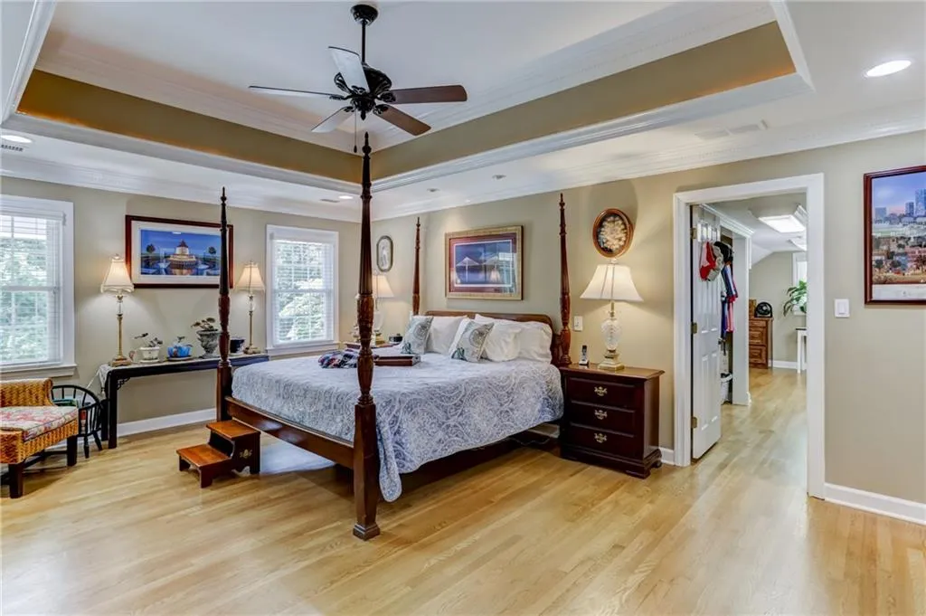 720 River Gate Drive, Sandy Springs, Georgia 30350, 4 Bedrooms Bedrooms, ,5 BathroomsBathrooms,Residential,Sold,720 River Gate Drive,6060468