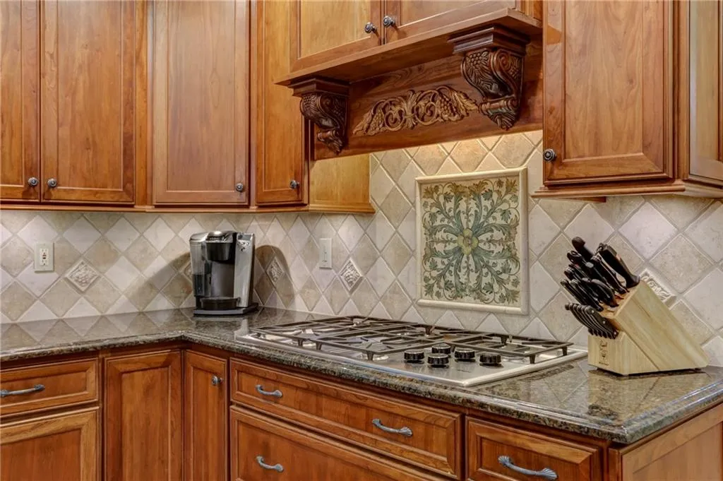720 River Gate Drive, Sandy Springs, Georgia 30350, 4 Bedrooms Bedrooms, ,5 BathroomsBathrooms,Residential,Sold,720 River Gate Drive,6060468