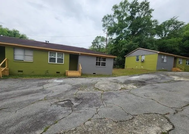 322 Rogers Place, Macon, Georgia 31204