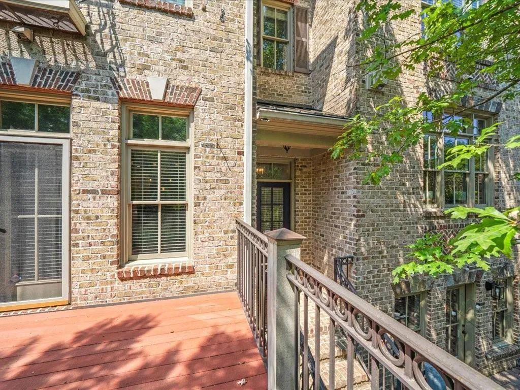 3043 Stone Gate Drive Ne, Atlanta, Georgia 30324, 3 Bedrooms Bedrooms, ,3 BathroomsBathrooms,Residential,For Sale,3043 Stone Gate Drive Ne,7638699