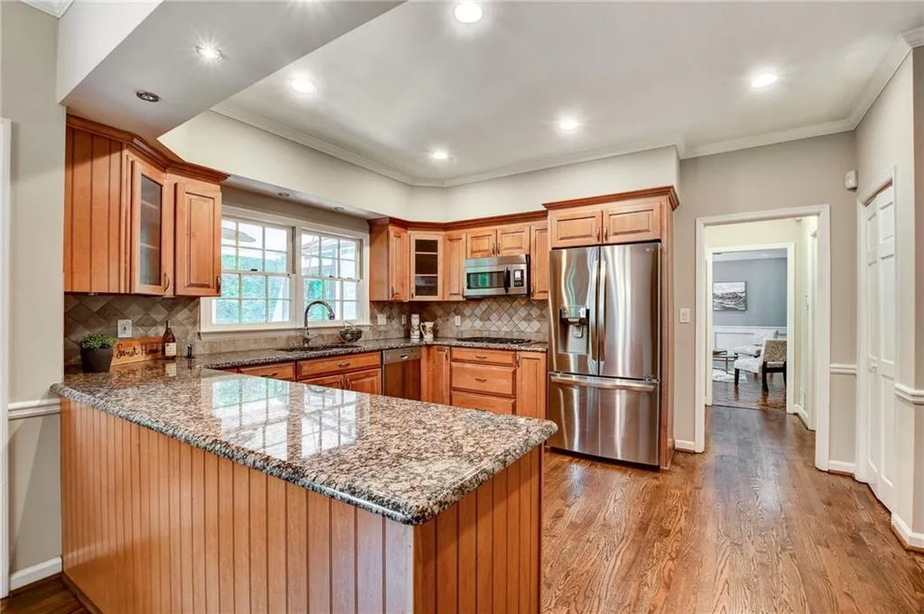 165 Zeblin Road, Sandy Springs, Georgia 30342, 4 Bedrooms Bedrooms, ,3 BathroomsBathrooms,Residential,Sold,165 Zeblin Road,6929067