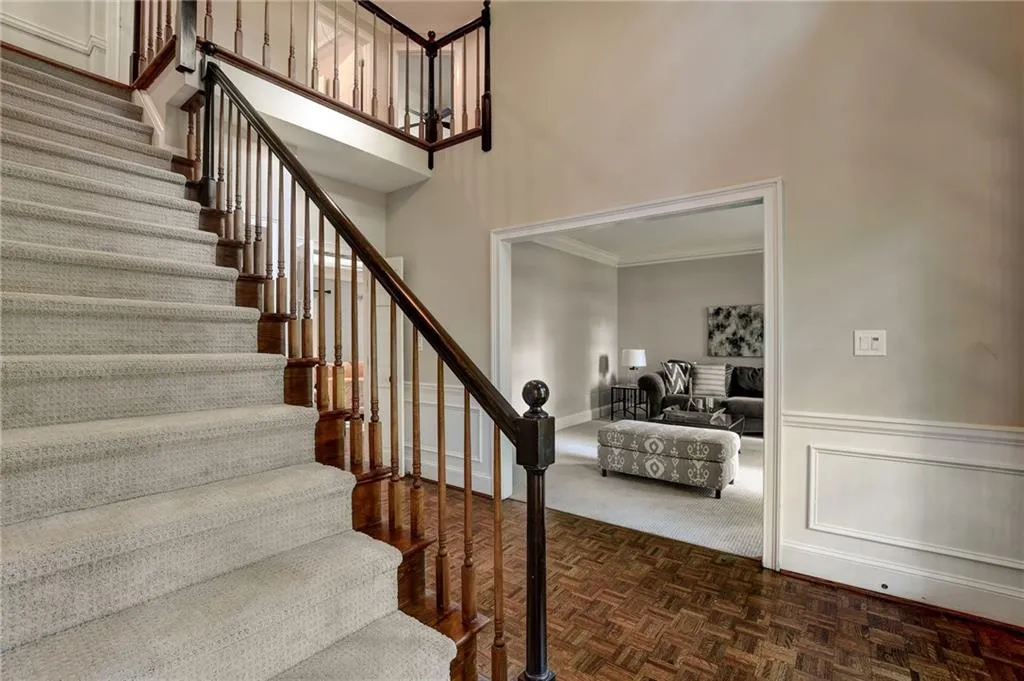 165 Zeblin Road, Sandy Springs, Georgia 30342, 4 Bedrooms Bedrooms, ,3 BathroomsBathrooms,Residential,Sold,165 Zeblin Road,6929067