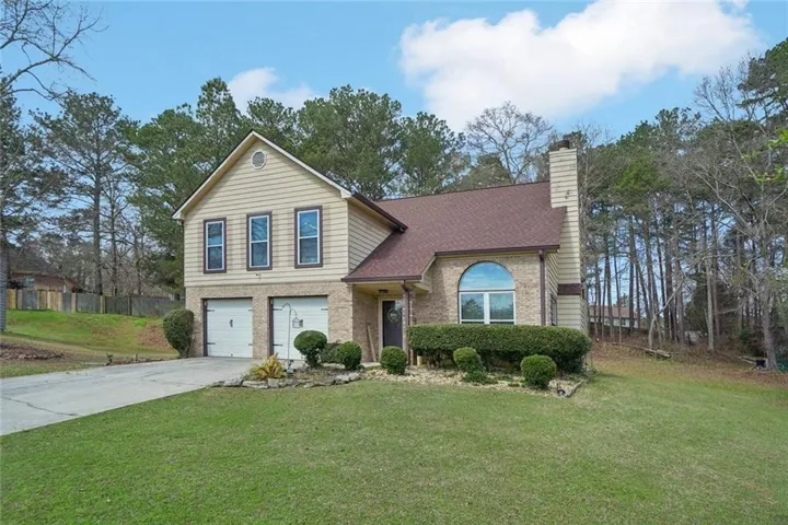 2100 Green Tree Court, Lithonia, Georgia 30058