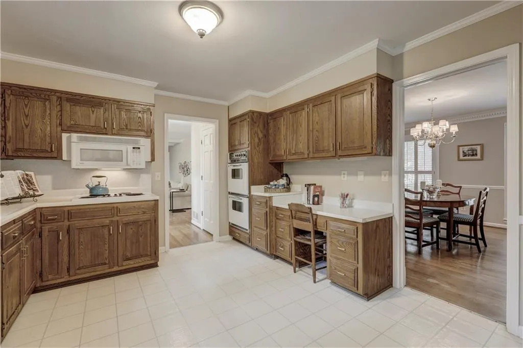 1155 Old Woodbine Road, Sandy Springs, Georgia 30319, 4 Bedrooms Bedrooms, ,2 BathroomsBathrooms,Residential,Sold,1155 Old Woodbine Road,6073890