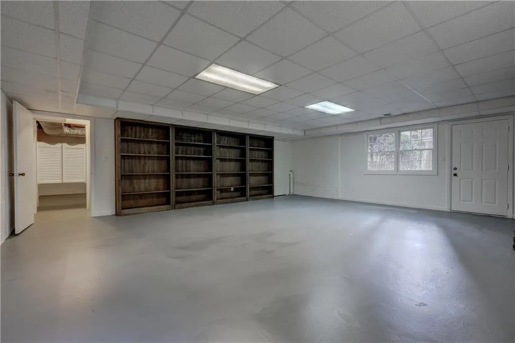 1155 Old Woodbine Road, Sandy Springs, Georgia 30319, 4 Bedrooms Bedrooms, ,2 BathroomsBathrooms,Residential,Sold,1155 Old Woodbine Road,6073890
