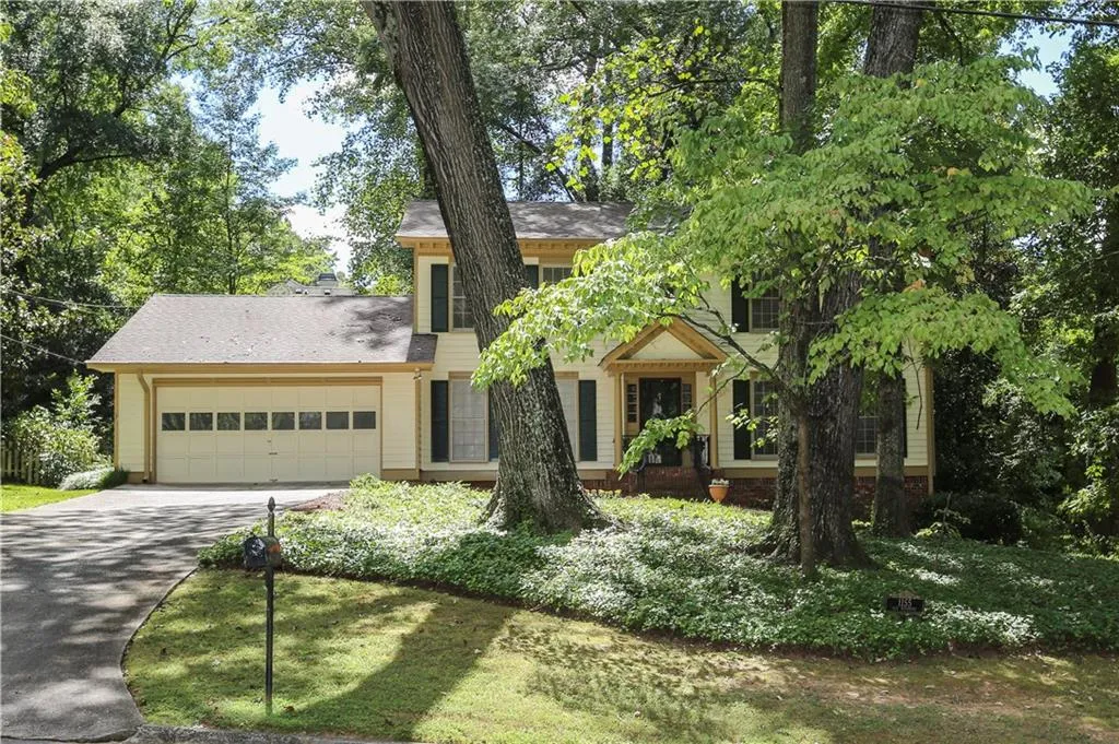 1155 Old Woodbine Road, Sandy Springs, Georgia 30319, 4 Bedrooms Bedrooms, ,2 BathroomsBathrooms,Residential,Sold,1155 Old Woodbine Road,6073890