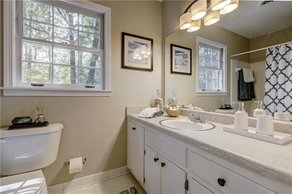 1155 Old Woodbine Road, Sandy Springs, Georgia 30319, 4 Bedrooms Bedrooms, ,2 BathroomsBathrooms,Residential,Sold,1155 Old Woodbine Road,6073890