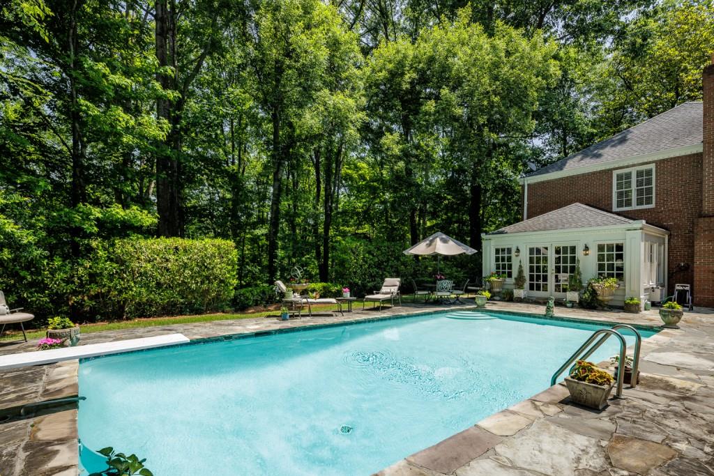 222 Burdette Road, Sandy Springs, Georgia 30327, 5 Bedrooms Bedrooms, ,4 BathroomsBathrooms,Residential,Sold,222 Burdette Road,7224206