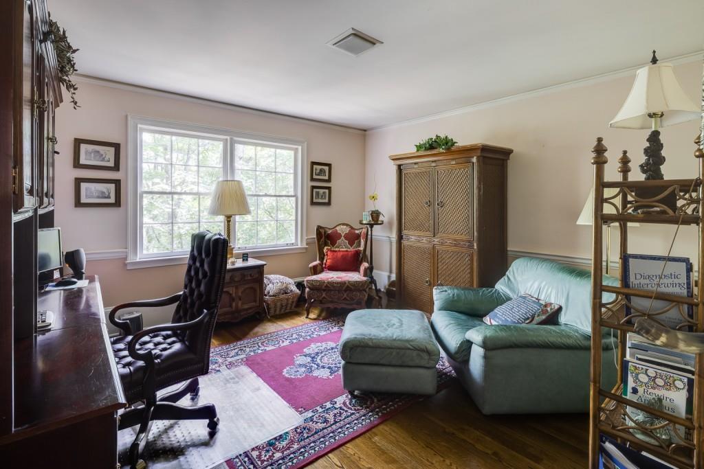 222 Burdette Road, Sandy Springs, Georgia 30327, 5 Bedrooms Bedrooms, ,4 BathroomsBathrooms,Residential,Sold,222 Burdette Road,7224206