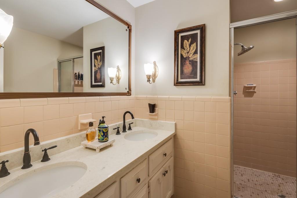 222 Burdette Road, Sandy Springs, Georgia 30327, 5 Bedrooms Bedrooms, ,4 BathroomsBathrooms,Residential,Sold,222 Burdette Road,7224206