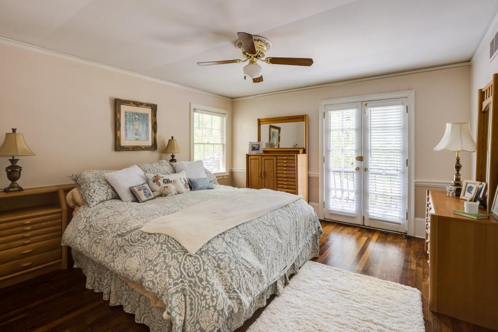 222 Burdette Road, Sandy Springs, Georgia 30327, 5 Bedrooms Bedrooms, ,4 BathroomsBathrooms,Residential,Sold,222 Burdette Road,7224206