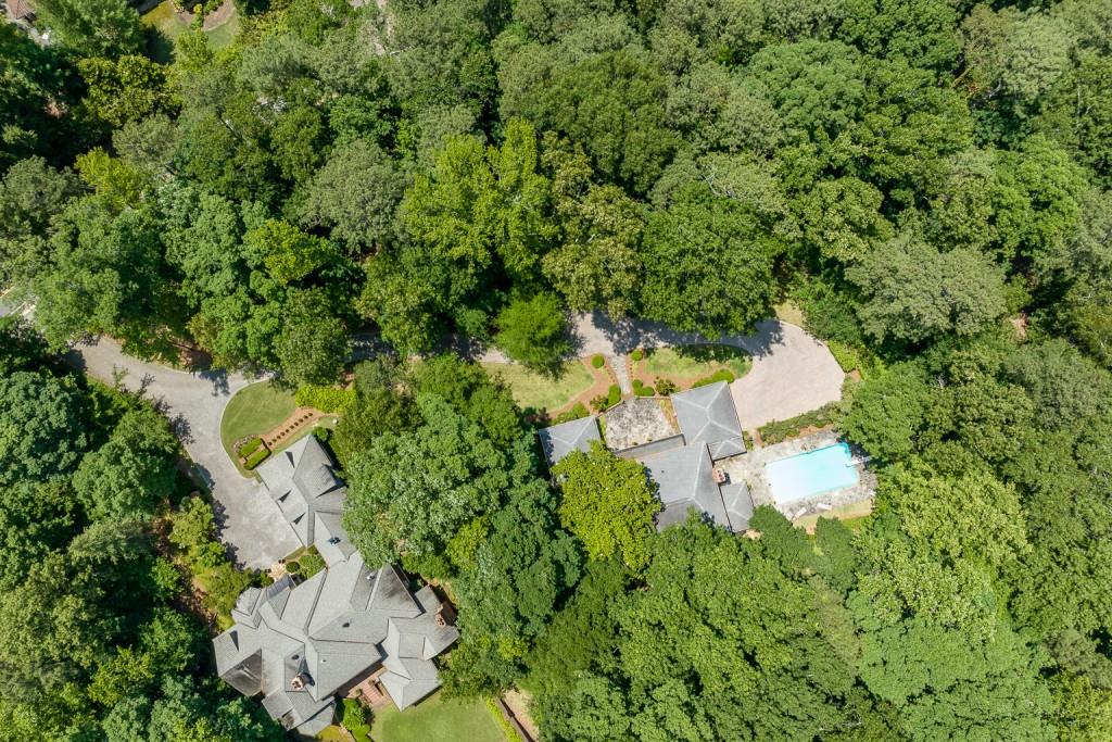 222 Burdette Road, Sandy Springs, Georgia 30327, 5 Bedrooms Bedrooms, ,4 BathroomsBathrooms,Residential,Sold,222 Burdette Road,7224206