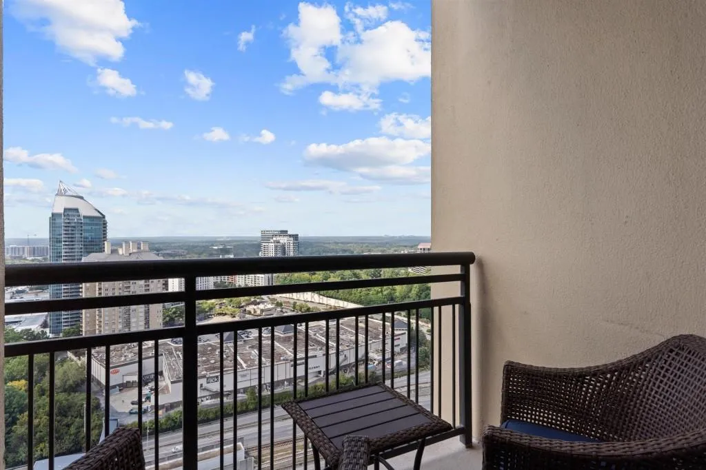 3445 Stratford Road Unit 3109, Atlanta, Georgia 30326, 1 Bedroom Bedrooms, 0 ,1 BathroomBathrooms,Residential,For Sale,3445 Stratford Road Unit 3109,7848571