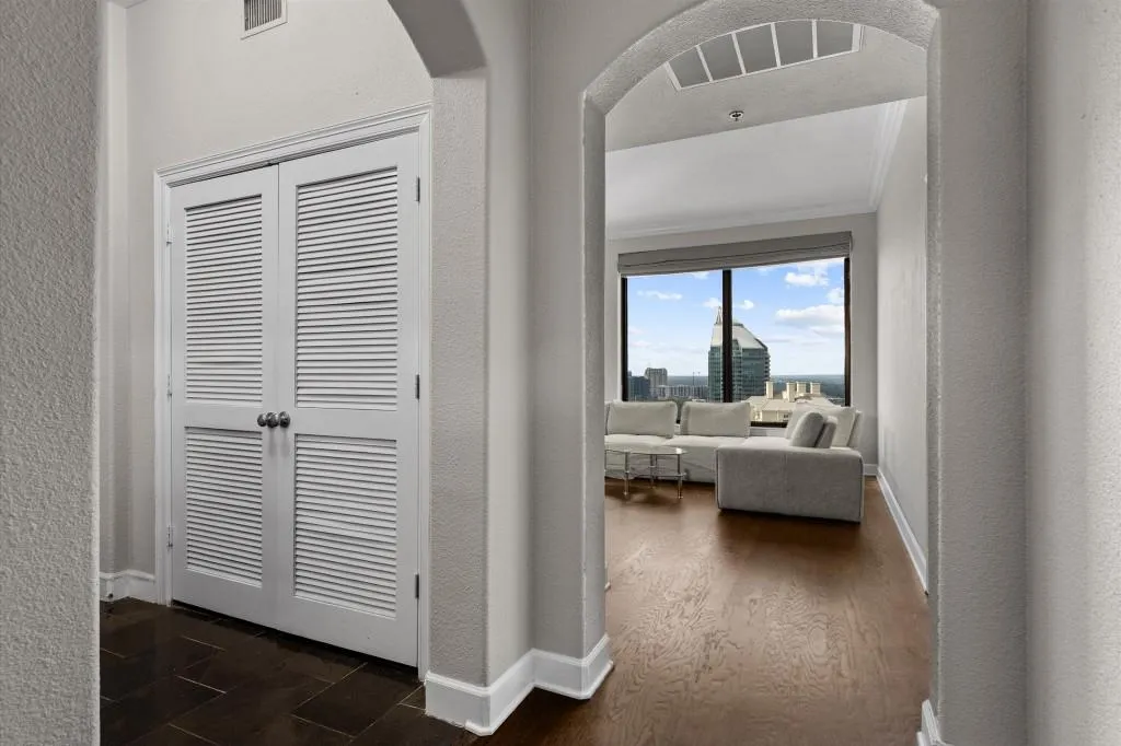 3445 Stratford Road Unit 3109, Atlanta, Georgia 30326, 1 Bedroom Bedrooms, 0 ,1 BathroomBathrooms,Residential,For Sale,3445 Stratford Road Unit 3109,7848571