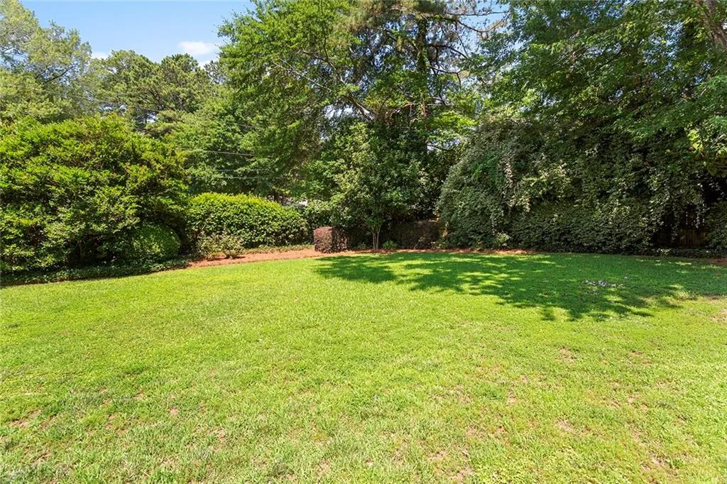 4715 Westfield Drive, Sandy Springs, Georgia 30342, 6 Bedrooms Bedrooms, ,6 BathroomsBathrooms,Residential,Sold,4715 Westfield Drive,7066666