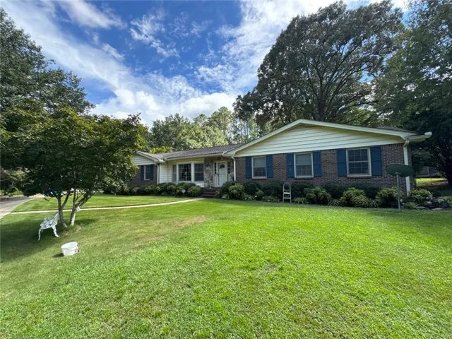 115 Gingercake Drive, Fayetteville, Georgia 30214