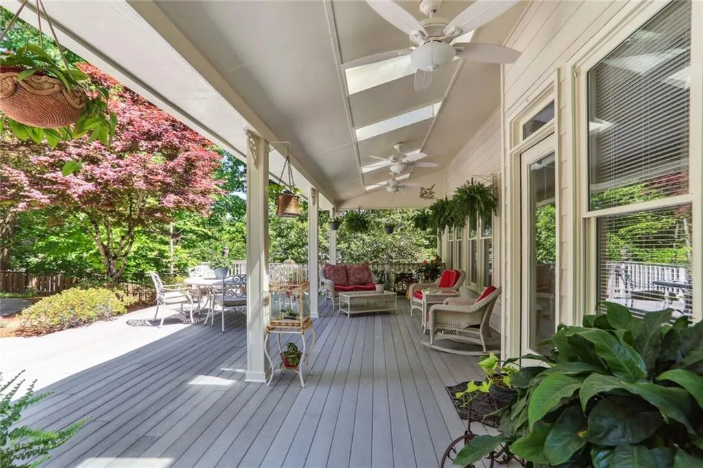 795 Spalding Heights Drive~ A fabulous place to relax!