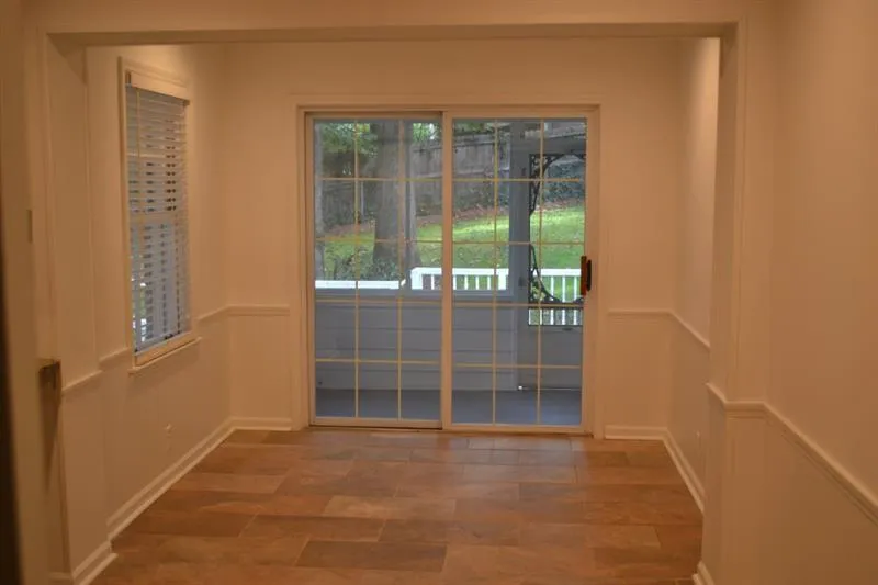 300 W Spalding Drive, Sandy Springs, Georgia 30328, 4 Bedrooms Bedrooms, ,3 BathroomsBathrooms,Residential,Sold,300 W Spalding Drive,6797111