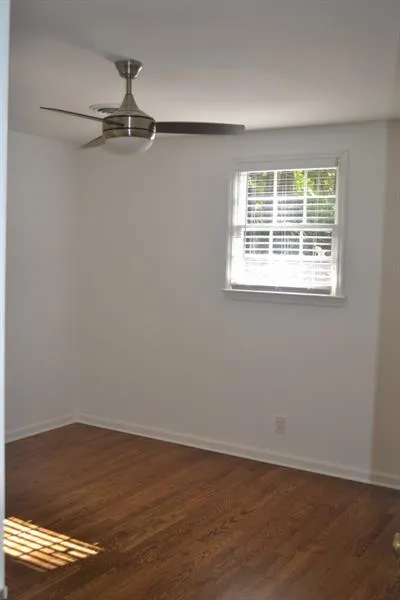 300 W Spalding Drive, Sandy Springs, Georgia 30328, 4 Bedrooms Bedrooms, ,3 BathroomsBathrooms,Residential,Sold,300 W Spalding Drive,6797111
