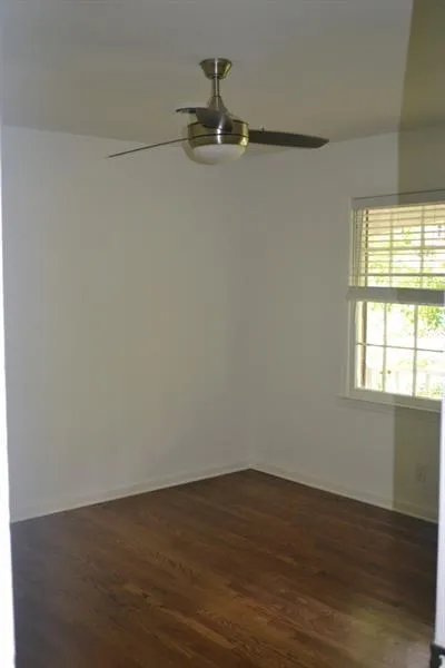 300 W Spalding Drive, Sandy Springs, Georgia 30328, 4 Bedrooms Bedrooms, ,3 BathroomsBathrooms,Residential,Sold,300 W Spalding Drive,6797111