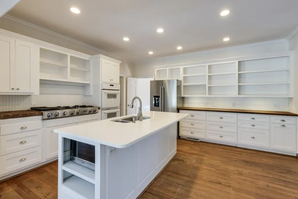 270 Grapevine Run, Sandy Springs, Georgia 30350, 7 Bedrooms Bedrooms, ,4 BathroomsBathrooms,Residential,Sold,270 Grapevine Run,7529792