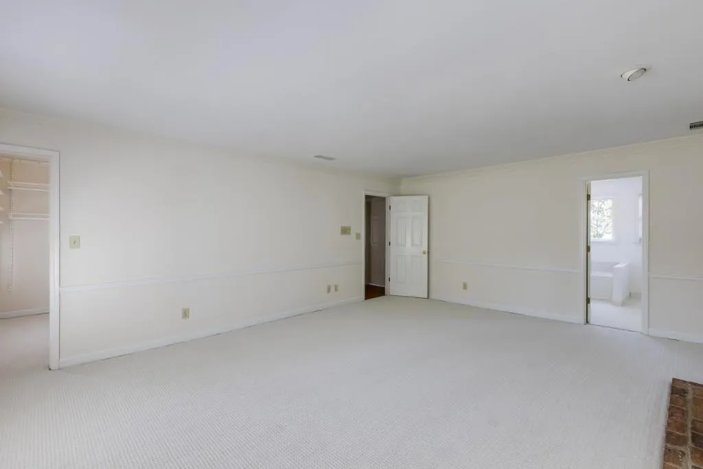 270 Grapevine Run, Sandy Springs, Georgia 30350, 7 Bedrooms Bedrooms, ,4 BathroomsBathrooms,Residential,Sold,270 Grapevine Run,7529792
