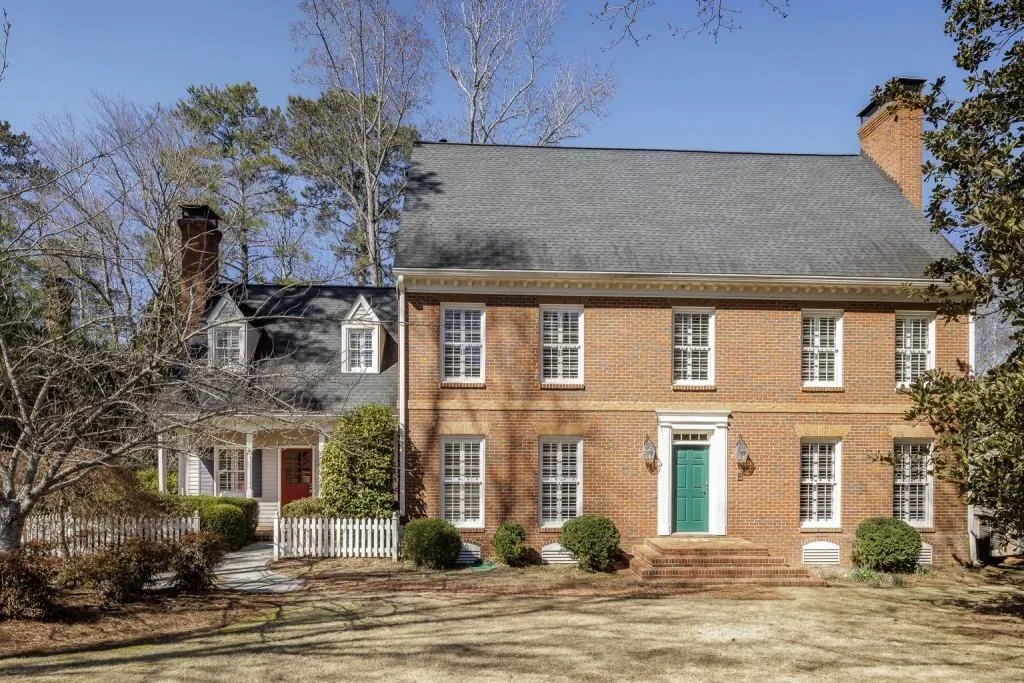 270 Grapevine Run, Sandy Springs, Georgia 30350, 7 Bedrooms Bedrooms, ,4 BathroomsBathrooms,Residential,Sold,270 Grapevine Run,7529792