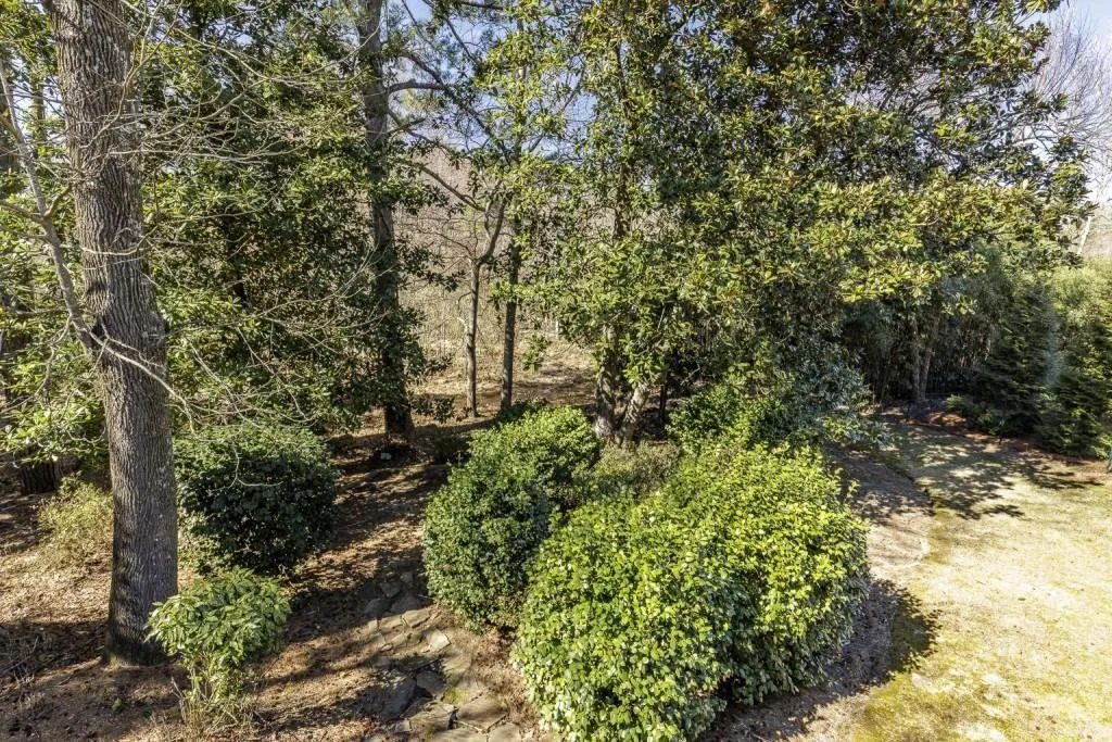 270 Grapevine Run, Sandy Springs, Georgia 30350, 7 Bedrooms Bedrooms, ,4 BathroomsBathrooms,Residential,Sold,270 Grapevine Run,7529792