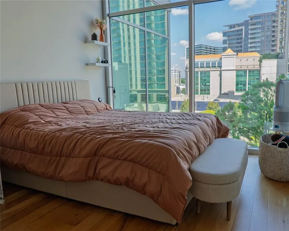 250 Pharr Road Ne Unit 806, Atlanta, Georgia 30305, 1 Bedroom Bedrooms, ,1 BathroomBathrooms,Residential,For Sale,250 Pharr Road Ne Unit 806,7661621
