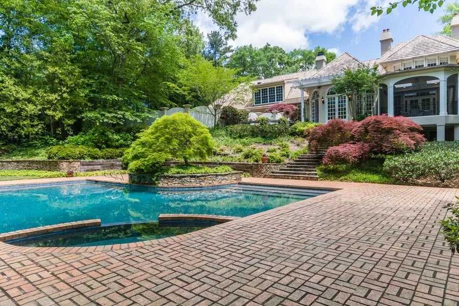 5960 River Chase Circle, Sandy Springs, Georgia 30328, 5 Bedrooms Bedrooms, ,6 BathroomsBathrooms,Residential,Sold,5960 River Chase Circle,5667660