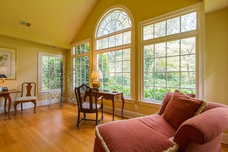 405 Heards Ferry Road, Sandy Springs, Georgia 30328, 4 Bedrooms Bedrooms, ,4 BathroomsBathrooms,Residential,Sold,405 Heards Ferry Road,5673376