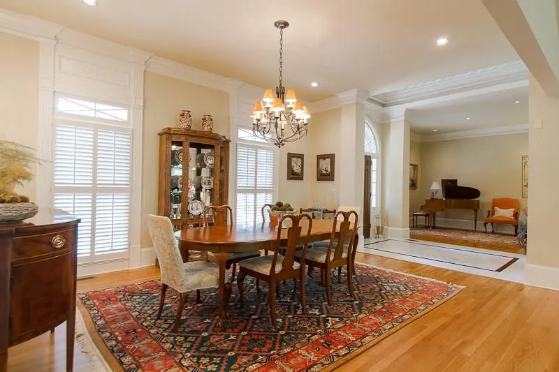 405 Heards Ferry Road, Sandy Springs, Georgia 30328, 4 Bedrooms Bedrooms, ,4 BathroomsBathrooms,Residential,Sold,405 Heards Ferry Road,5673376
