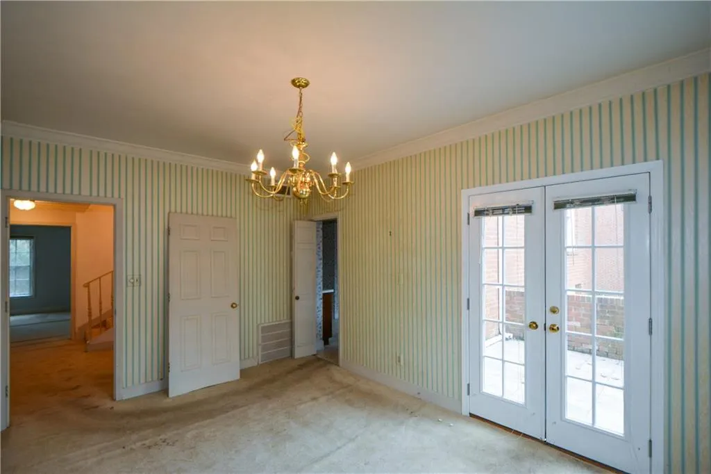 527 Jefferson Circle, Sandy Springs, Georgia 30328, 3 Bedrooms Bedrooms, ,2 BathroomsBathrooms,Residential,Sold,527 Jefferson Circle,7352706